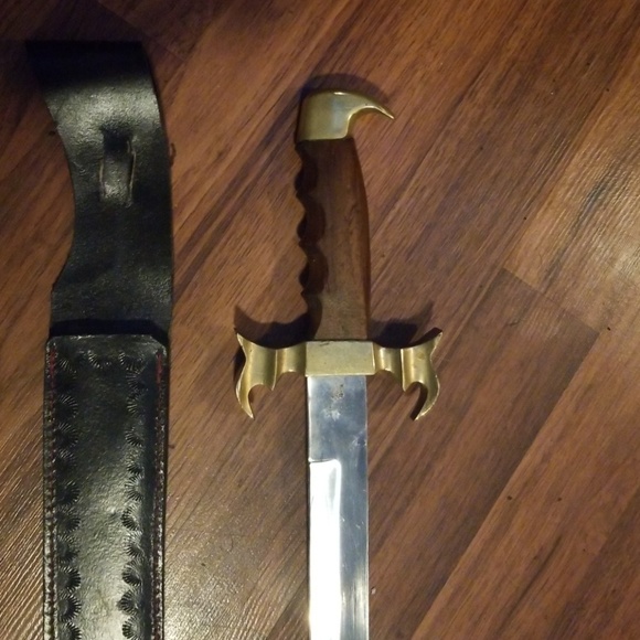 Collectable items - Picture 2 of 2